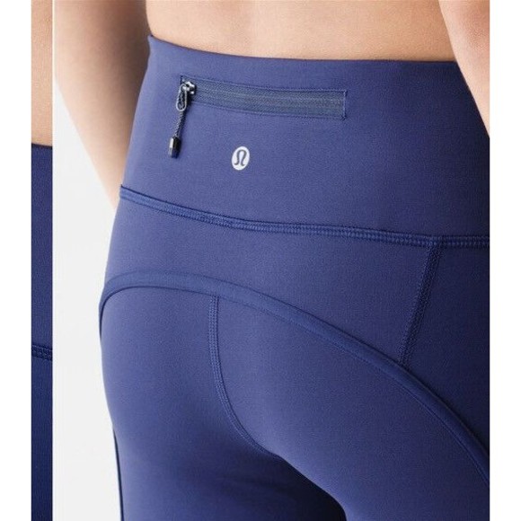 VGU Lululemon Beat the Heat Crop Hero Blue Navy Keyhole 10 - Picture 2 of 10